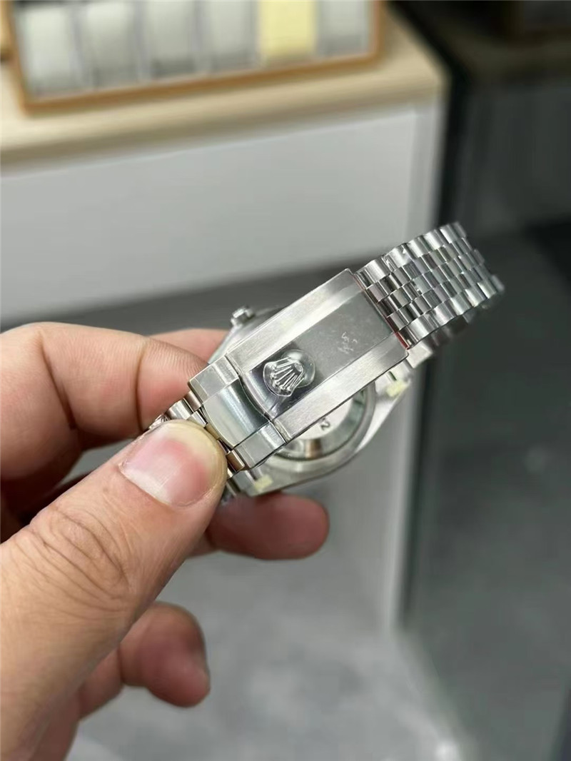 VS廠勞力士日志綠面丹東3235機(jī)芯36m復(fù)刻表細(xì)節(jié)解讀和鑒賞