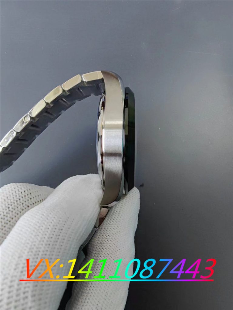 VS廠歐米茄海馬150米系列墨綠世界時怎么樣