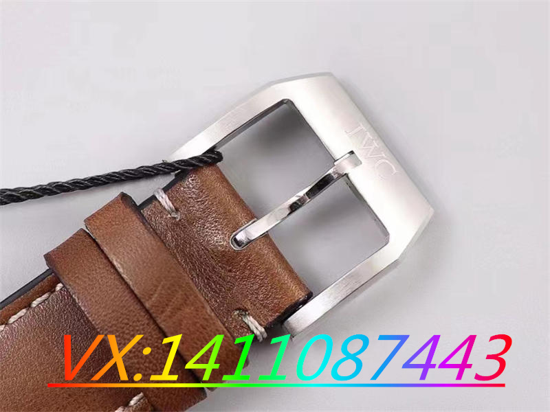 ZF廠萬國飛行員計時IW388104綠面透底快拆表帶才是細節亮點