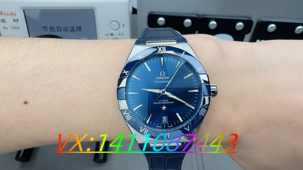 探索VS歐米茄五代星座8900/8901機(jī)芯的精湛細(xì)節(jié)做工