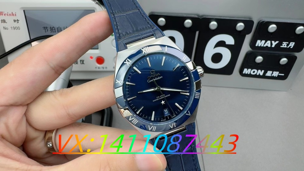 探索VS歐米茄五代星座8900/8901機(jī)芯的精湛細(xì)節(jié)做工