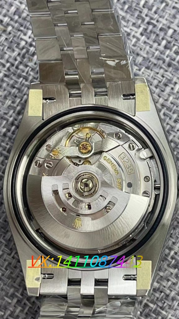 VS廠勞力士日志為何如此出色？丹東3235機芯才是關鍵所在