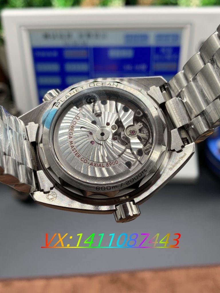 VS歐米茄海馬系列四分之一橙腕表配置8900機(jī)芯細(xì)節(jié)實(shí)拍