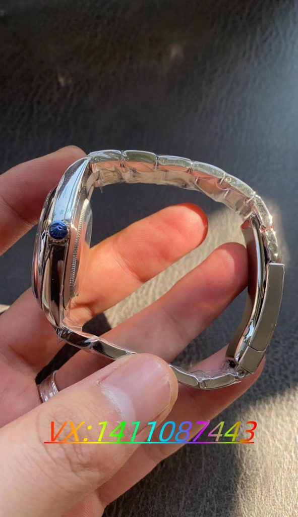 EW廠勞力士蠔式恒動搭載3235機芯做工怎么樣