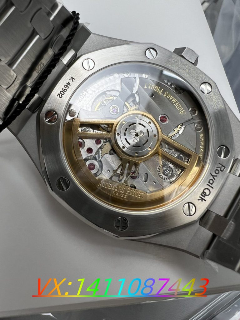 深度評測：ZF廠愛彼15500皇家橡樹V2版復刻表做工質量