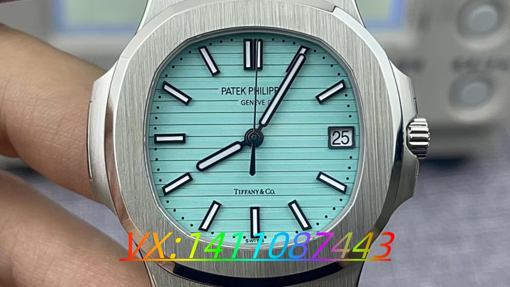 K廠百達(dá)翡麗鸚鵡螺達(dá)芙妮藍(lán)評(píng)測(cè)"