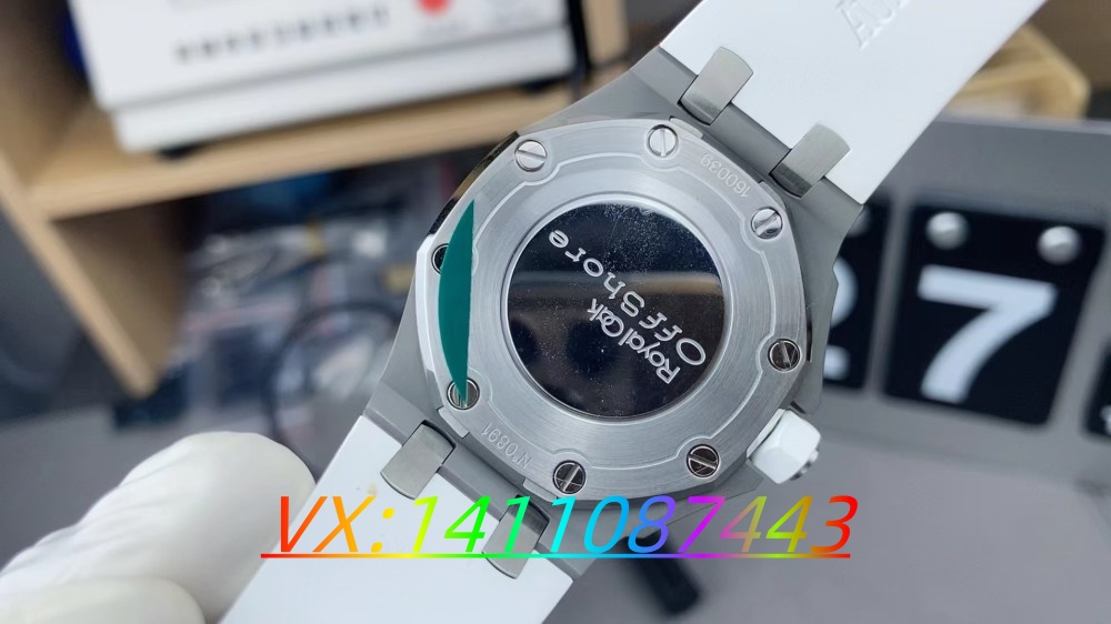 RXW愛彼皇家橡樹離岸37mm石英女表細節測評