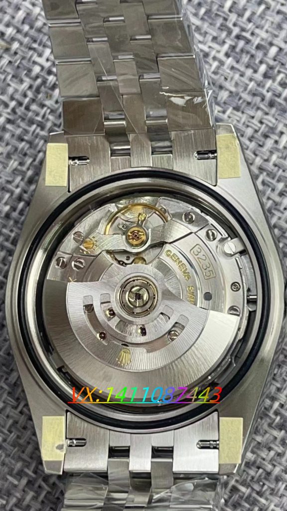 VS廠勞力士日志鑒別攻略:丹東3235機芯是決勝關(guān)鍵