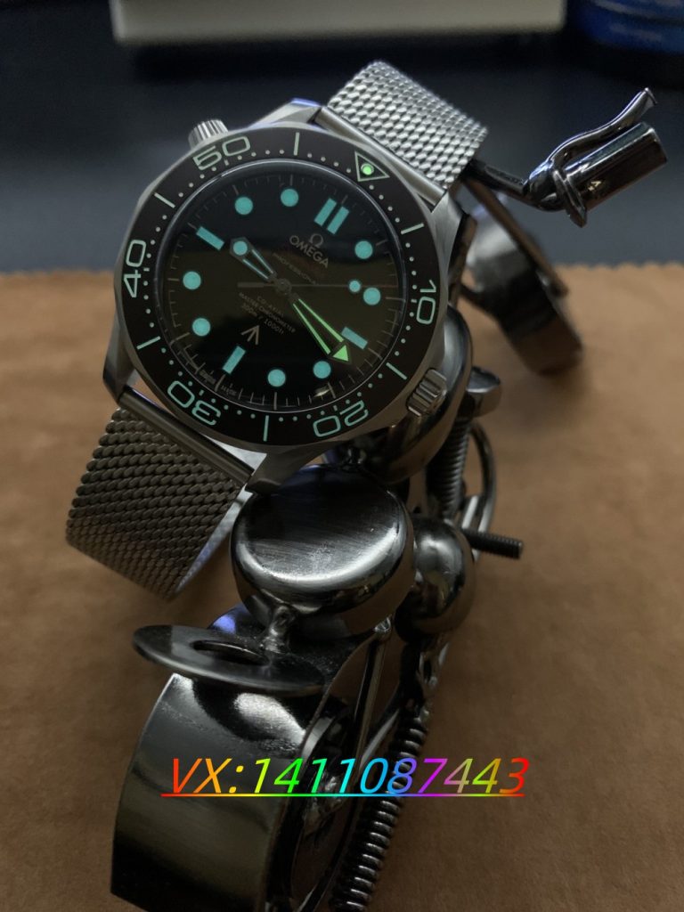 VS廠歐米茄無暇赴死8806機芯:細節與穩定的極致融合?