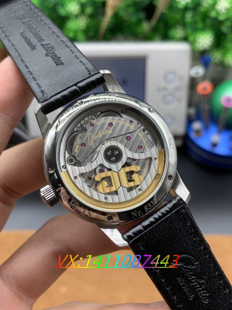 GL工廠匠心獨運:格拉蘇蒂參議員大日歷真月相表的技術革新探秘