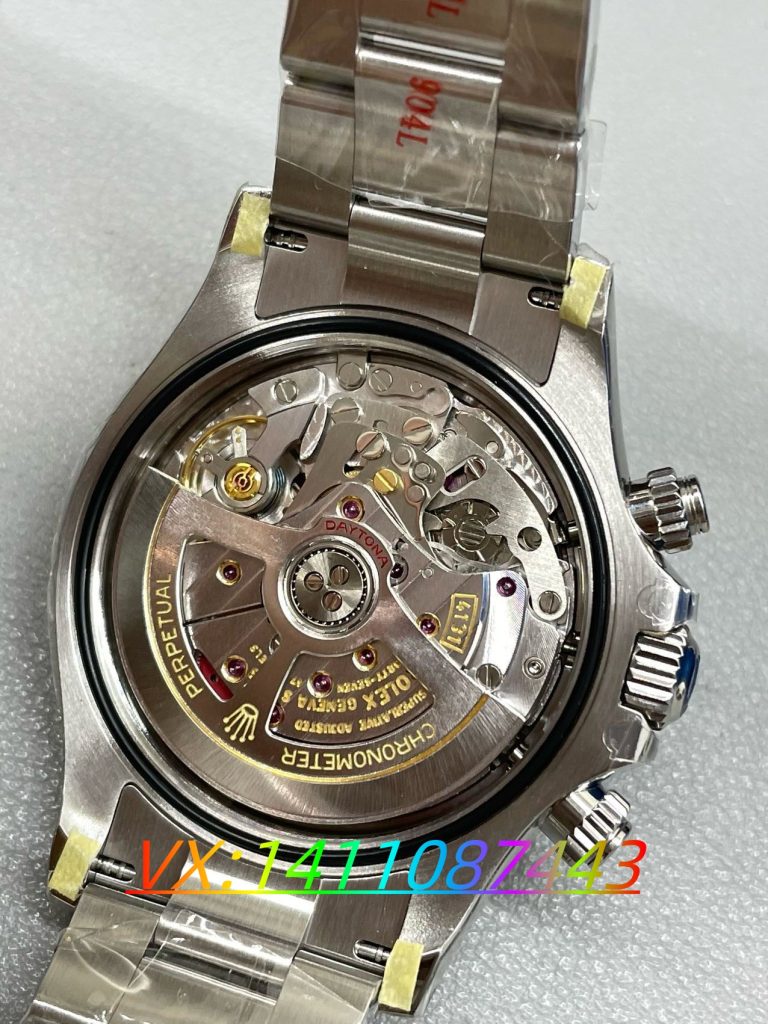 VS廠與C廠勞力士迪通拿4131機芯復刻表:做工性能全方位剖析,誰更勝一籌？