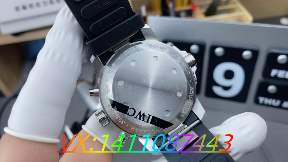 APS廠新款萬(wàn)國(guó)海洋時(shí)計(jì) “雅克 - 伊夫?庫(kù)斯托探險(xiǎn)之旅” 特別款評(píng)測(cè)