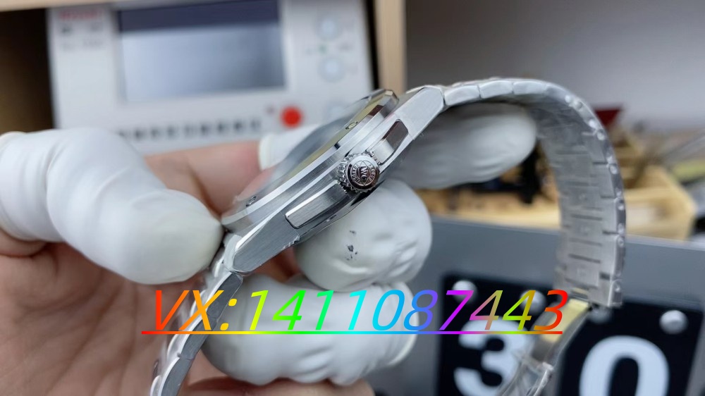 V7廠萬國工程師做工細節大揭秘-附高清實拍評測