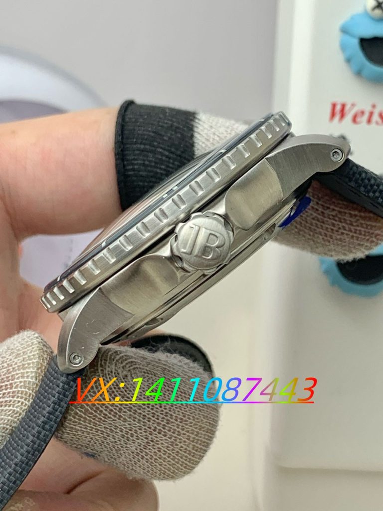 ZF經典重現現代潛水表的鼻祖—寶珀50尋終極版評測?