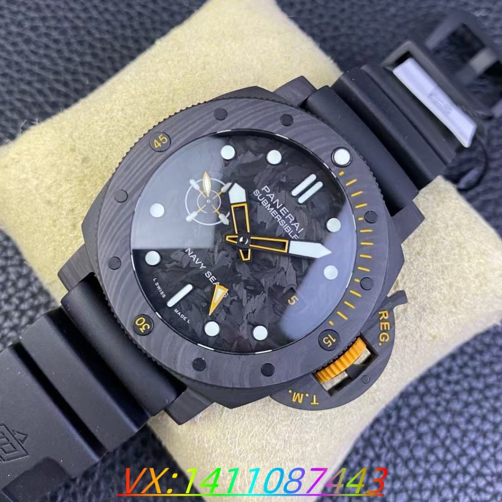 VS廠沛納海Pam1324評測:碳纖維材質打造的獨特魅力?