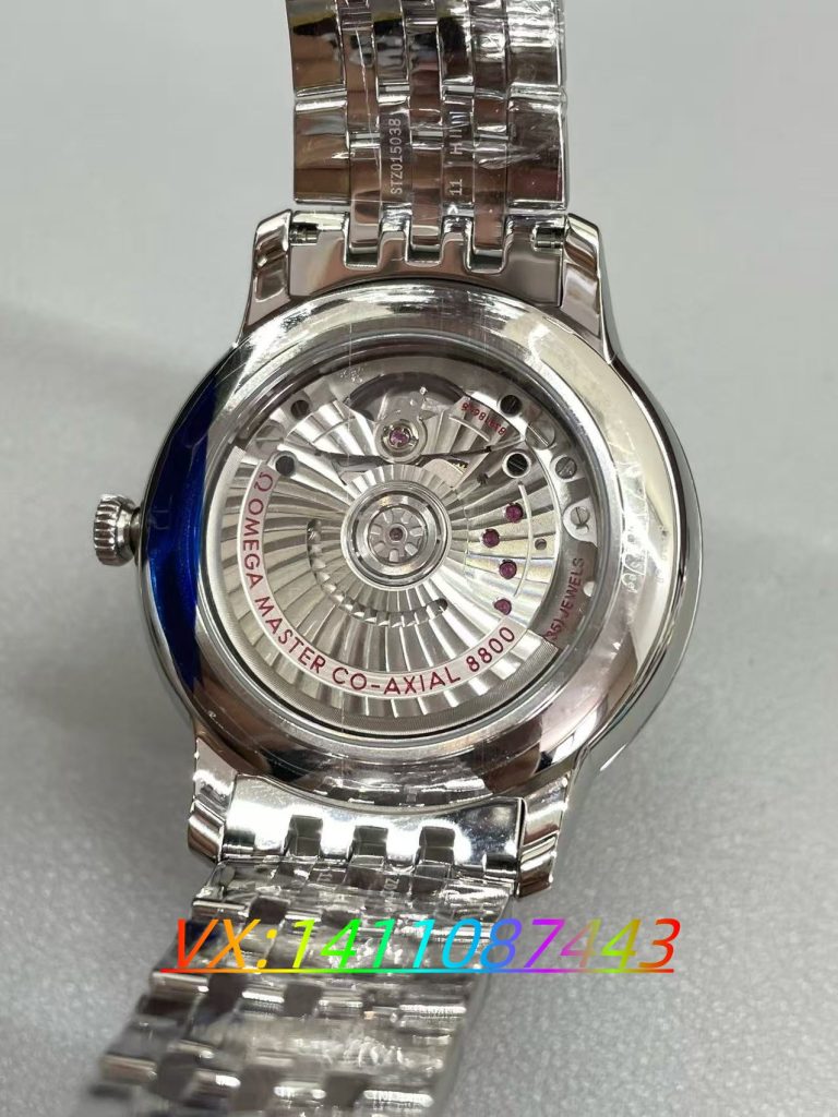 VS廠新品蝶飛系列40mm綠面放射紋腕表評測