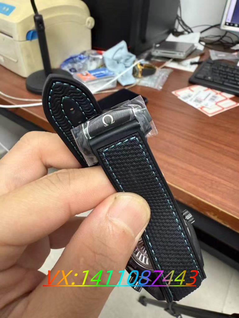 VS廠新品Seamaster系列腕表評(píng)測(cè):20周年的炫酷巨作?