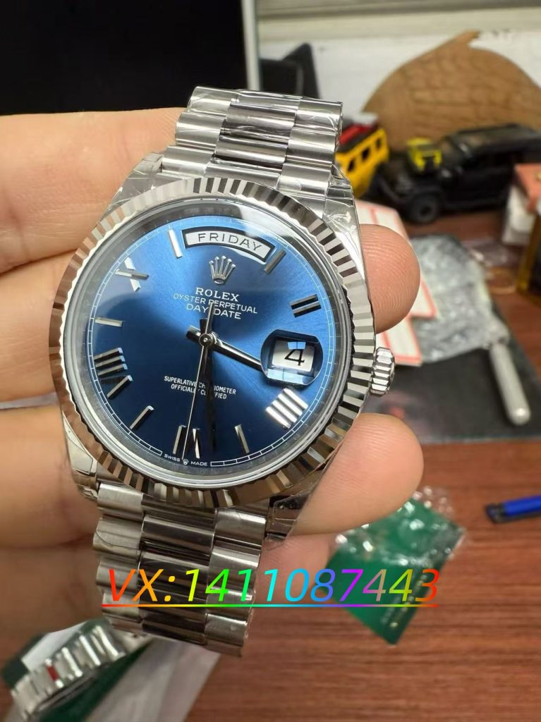 VS廠勞力士腕表搭載丹東3235一體機(jī)芯深度評測