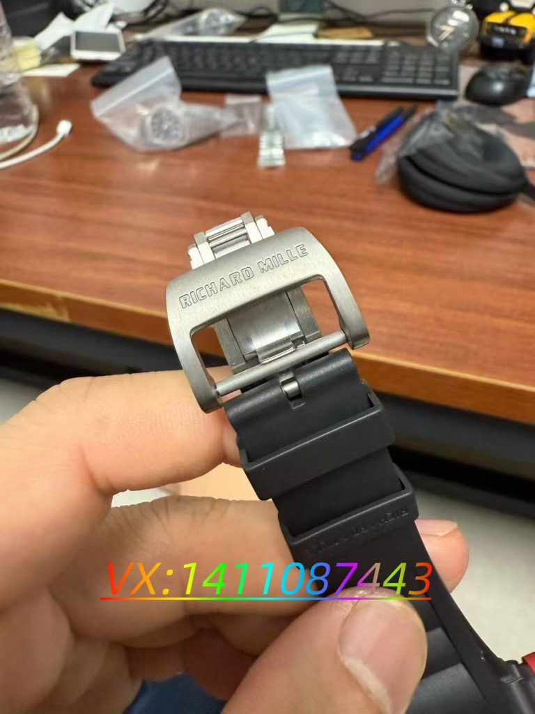 Aps理查德RM35-02復刻表深度評測:ntpt表殼與無卡度機芯的卓越融合?