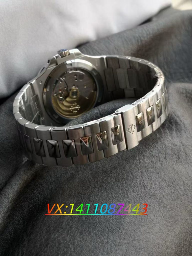 K廠百達翡麗運動優(yōu)雅系列5711/1P-40周年紀念版副本腕表深度評測?"