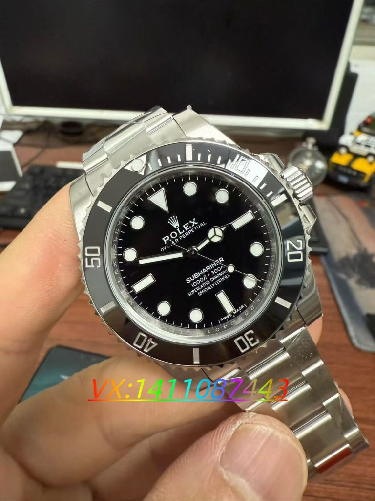 經(jīng)典再續(xù),實力復(fù)刻:VS廠40無歷黑水鬼(丹東 3130 機芯)深度評測?