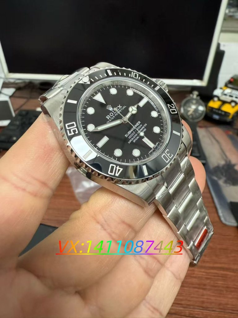 經(jīng)典再續(xù),實力復(fù)刻:VS廠40無歷黑水鬼(丹東 3130 機芯)深度評測?